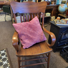 Load image into Gallery viewer, Pink Chenille 18&quot; Pillow