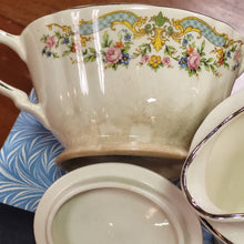 Load image into Gallery viewer, Vintage Crown Ivory China Cream and Sugar 1930&#39;s