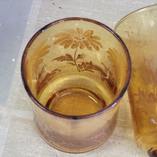 Load image into Gallery viewer, Vintage Libbey Floral Amber Juice Glasses Set of 2