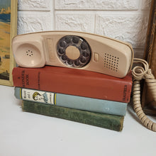 Load image into Gallery viewer, Vintage Western Electric Trimline Ad3 Dial Telephone