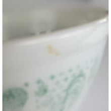 Load image into Gallery viewer, Vintage Pyrex Amish Butterprint 402 1.5 QT. White and Turquoise Cinderella Bowl, Pyrex Nesting Bowls, Small Pyrex Mixing Bowl, Batter Bowl