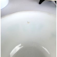 Load image into Gallery viewer, Vintage Pyrex Amish Butterprint 402 1.5 QT. White and Turquoise Cinderella Bowl, Pyrex Nesting Bowls, Small Pyrex Mixing Bowl, Batter Bowl