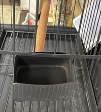 Load image into Gallery viewer, Hendryx Parrot Bird Cage