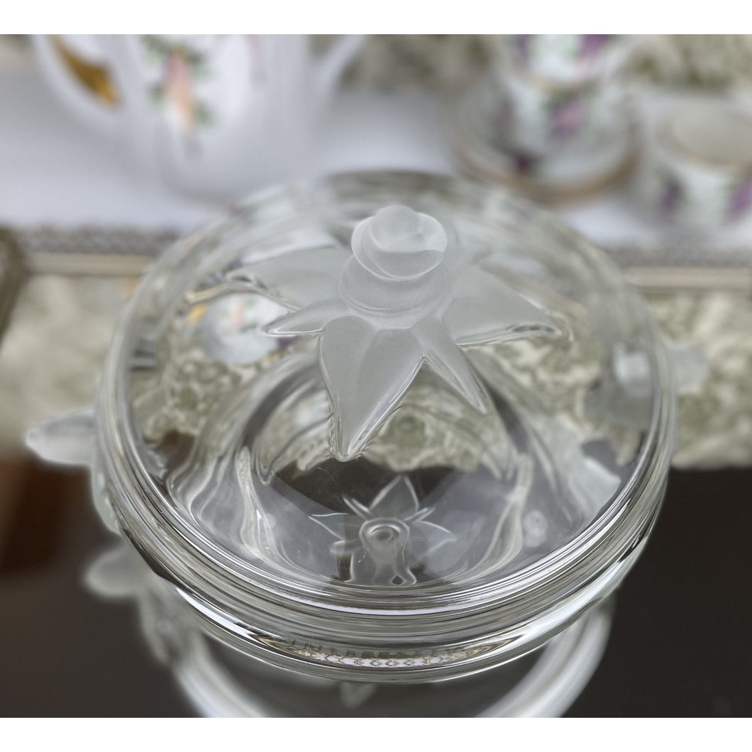 Vintage Mikasa Walther Glass Satin Rose Lidded Bowl, Glas Lidded Serving Bowl/Candy Dish, Vintage Glassware Clear Glass with Frosted Accents