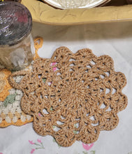 Load image into Gallery viewer, Vintage Crocheted Handmade Round Trivet