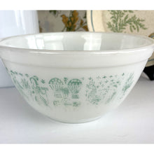 Load image into Gallery viewer, Vintage Pyrex Amish Butterprint 402 1.5 QT. White and Turquoise Cinderella Bowl, Pyrex Nesting Bowls, Small Pyrex Mixing Bowl, Batter Bowl