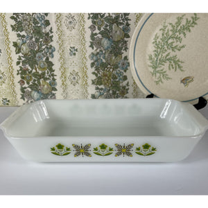 Anchor Hocking Fire King Meadow Green Pattern Casserole Dish #432, 1.5 Quart Vintage Bakeware, White Glass Baking Dish