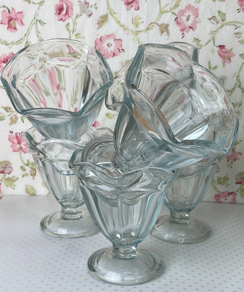Vintage Anchor Hocking Small Sundae Glasses/Sherbert Cups - Set of 6