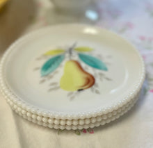 Load image into Gallery viewer, Westmoreland Fruit Motif Dessert Plates