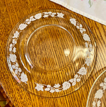 Load image into Gallery viewer, Anchor Hocking Etched Dessert Plates