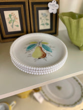 Load image into Gallery viewer, Westmoreland Fruit Motif Dessert Plates