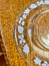 Load image into Gallery viewer, Anchor Hocking Etched Dessert Plates