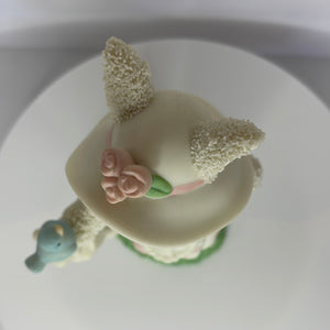 Department 56 Snowbabies/Snowbunnies "I'm All Dressed Up" Porcelain Figurine, #56.26395