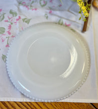 Load image into Gallery viewer, Westmoreland Fruit Motif Dessert Plates