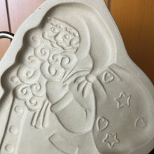 Load image into Gallery viewer, Hill Design Cookie Mold - Brown Bag Cookie Art Stoneware Santa