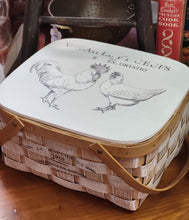 Load image into Gallery viewer, Rooster &amp; Hen Picnic Basket